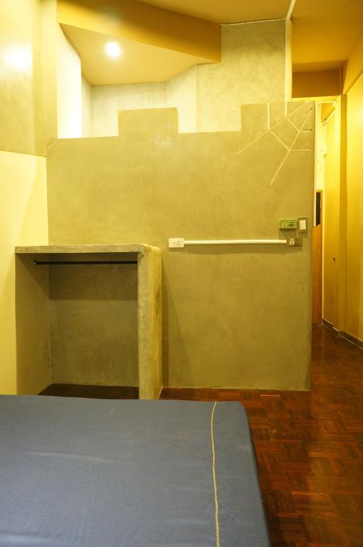 Hive 28 Apart otel Bangkok Oda fotoğraf