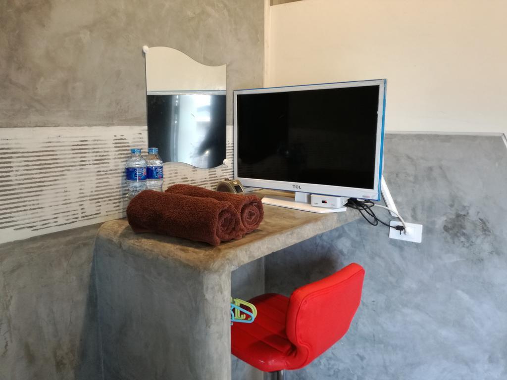 Hive 28 Apart otel Bangkok Dış mekan fotoğraf