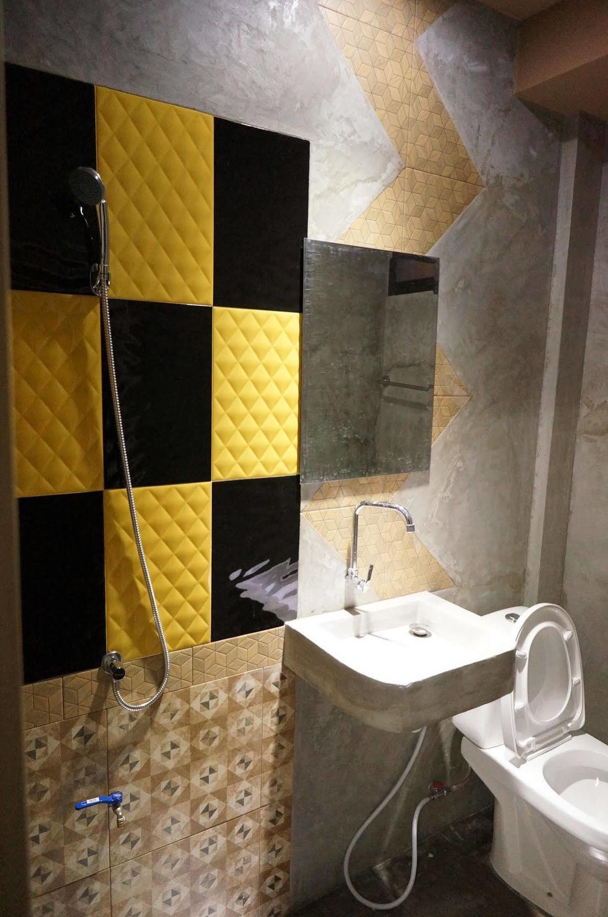Hive 28 Apart otel Bangkok Dış mekan fotoğraf