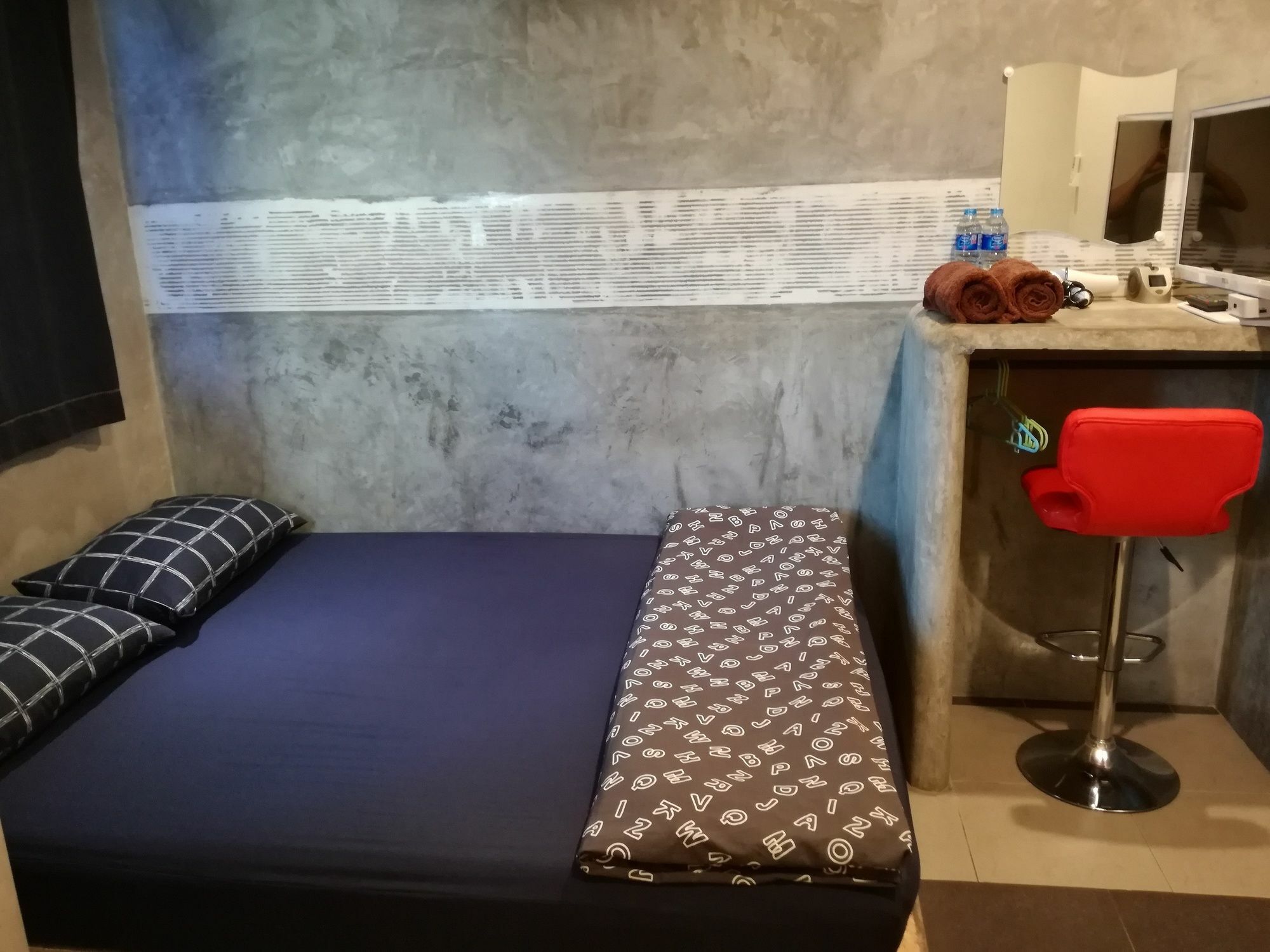 Hive 28 Apart otel Bangkok Dış mekan fotoğraf